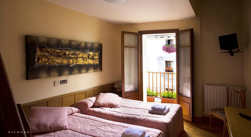 Hostal Musunzar Leitza  Pokój zdjęcie